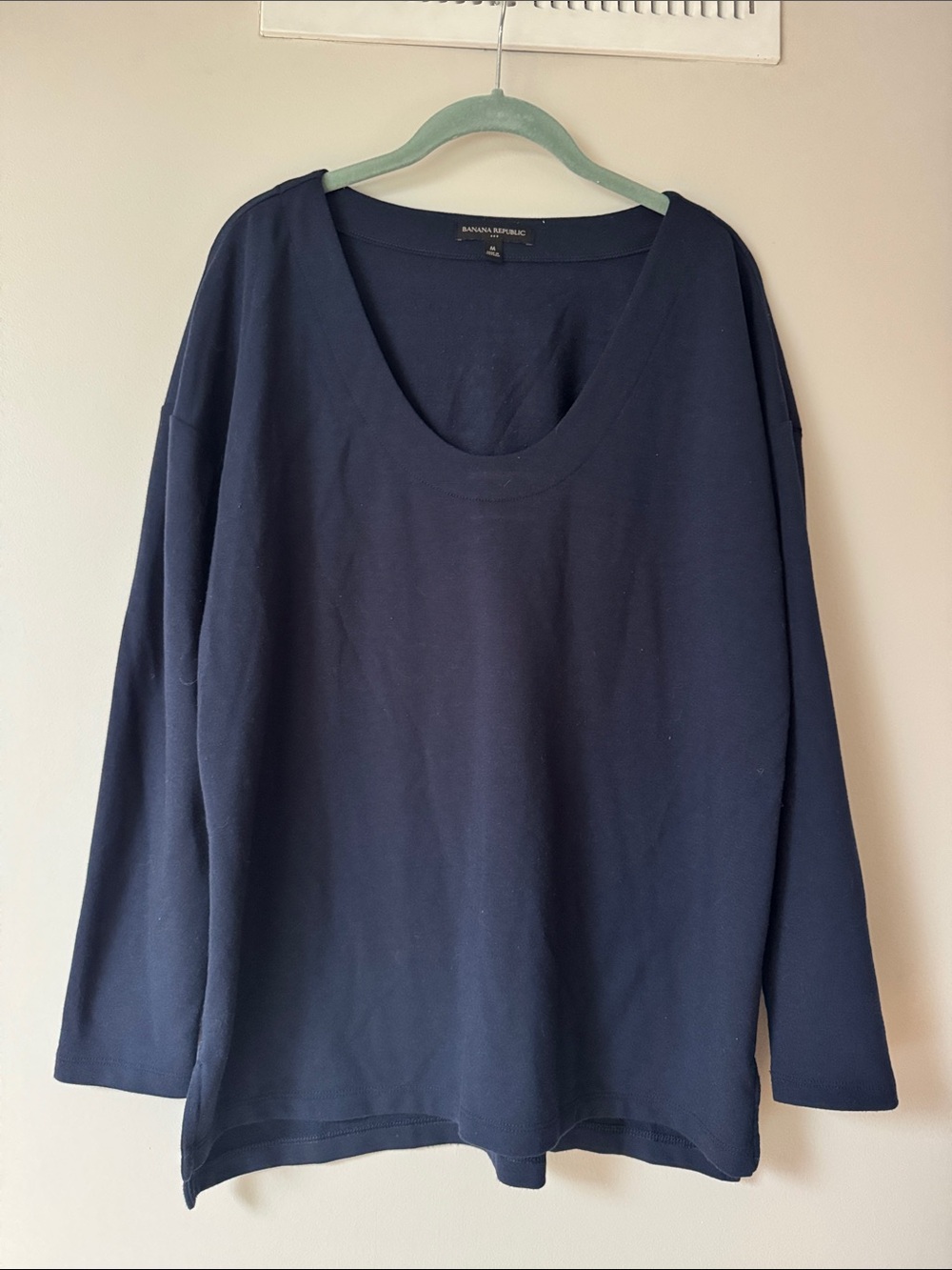 Banana Republic Navy Long Sleeve Scoop Neck Tee
